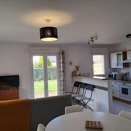 Appartement Au Rdc Avec Jardin Clos, Au Calme. Saint-Aubin-du-Cormier 외부 사진